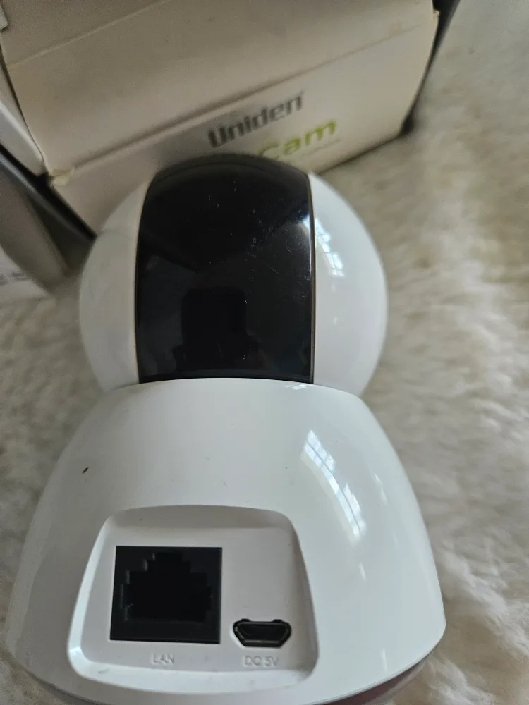 Uniden AppCam 40PT 1080p Pan/Tilt WiFi Camera image indicator(2)