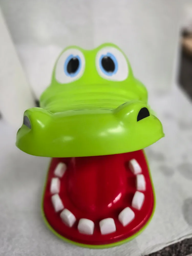 Crocodile Dentist Game - Classic Fun! image indicator(3)