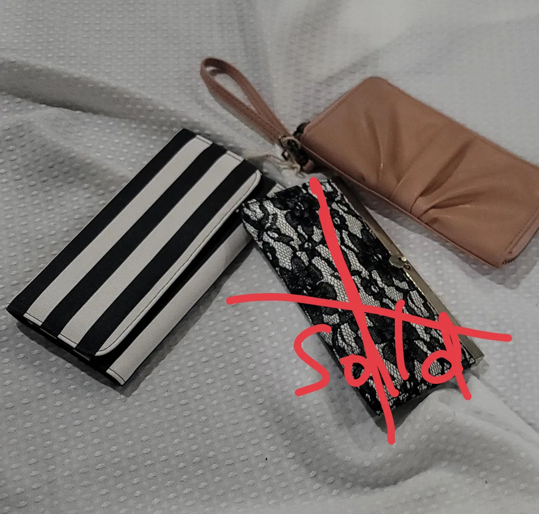 two Wallets : Blk/White Stripes and Blush Pink