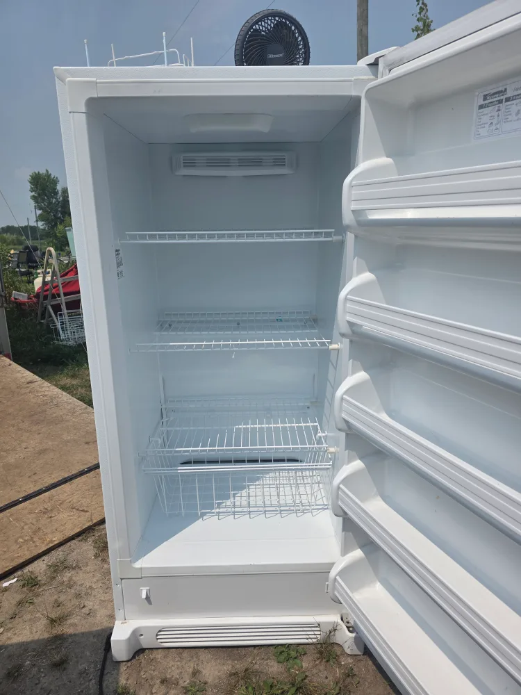Kenmore Upright Freezer - White thumbnail