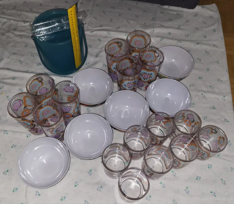 Picnic Set & Ice Bucket image indicator(2)