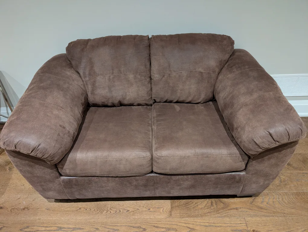 Brown  Loveseat sofa image indicator(2)