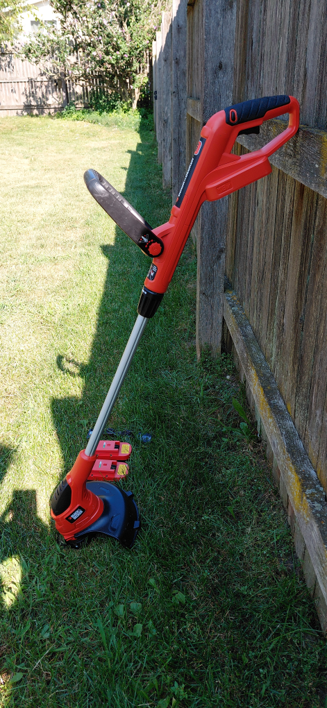 BLACK+DECKER 18V MAX* String Trimmer/Edger - photo 2