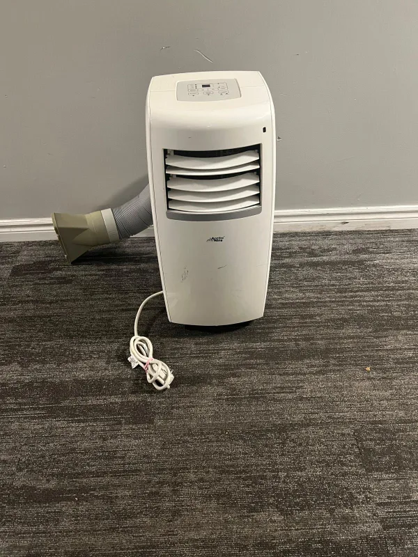 Arctic King Portable Air Conditioner thumbnail
