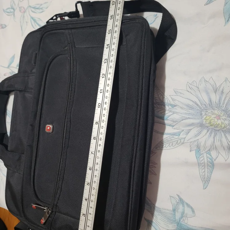 Swiss Gear Black Laptop Bag thumbnail