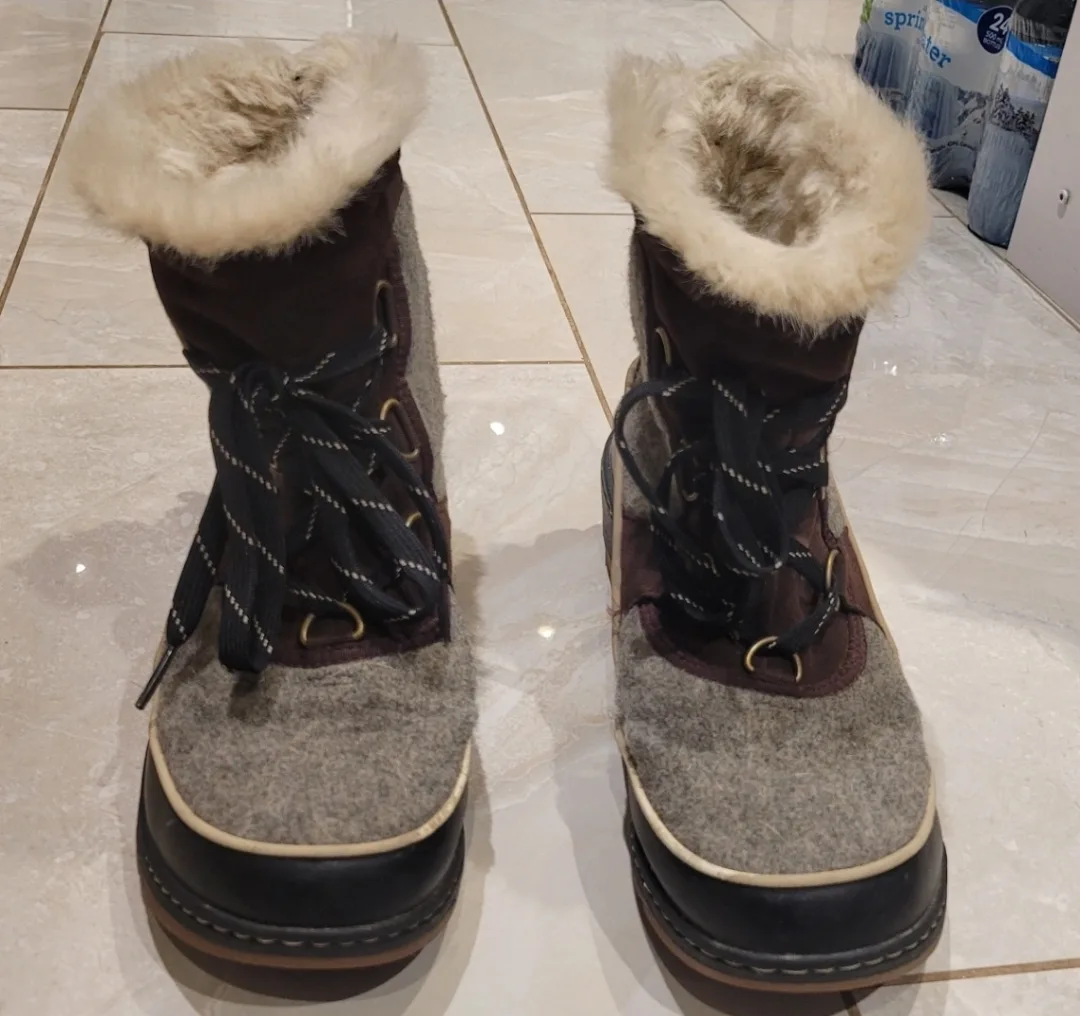 Women Sorrel Winter Boots Size 9 thumbnail