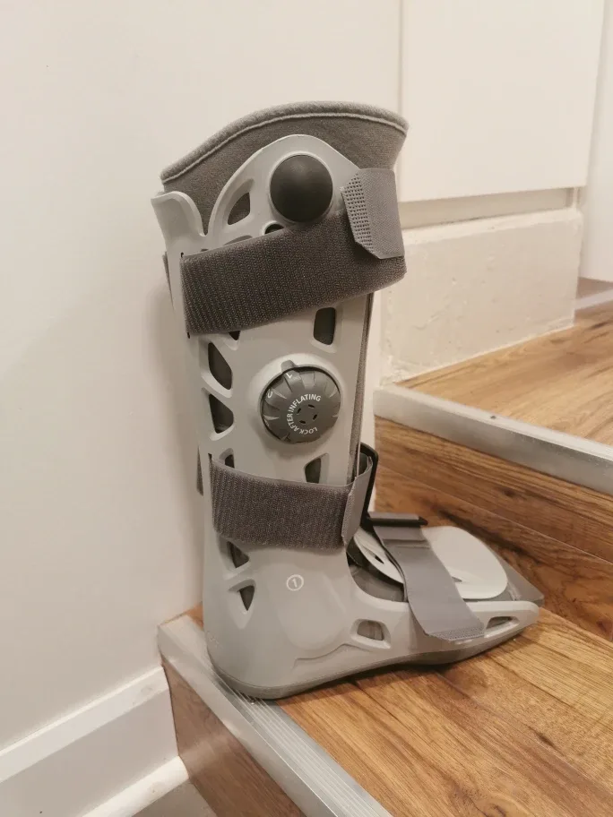 Aircast Boot - Size Medium image indicator(2)