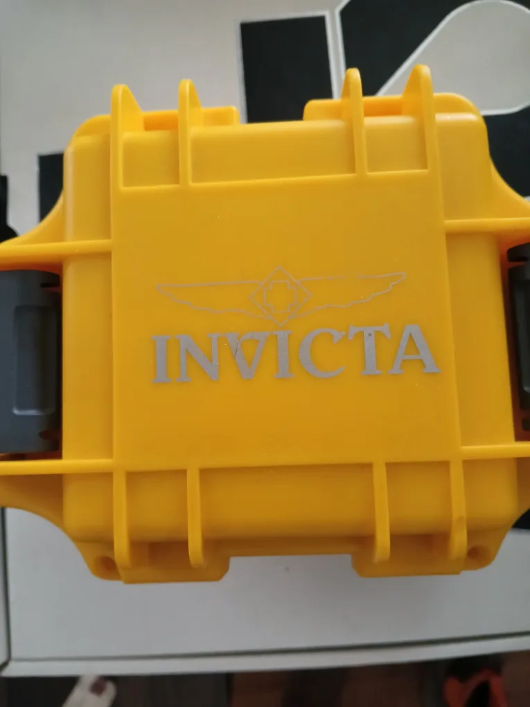 Invicta Lupah Model 15854 Gold-Tone Watch special edition image indicator(8)