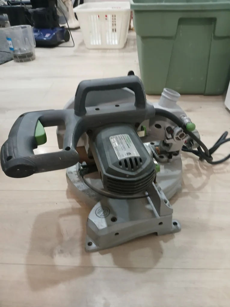 Haussmann 8" Mitre Saw image indicator(2)