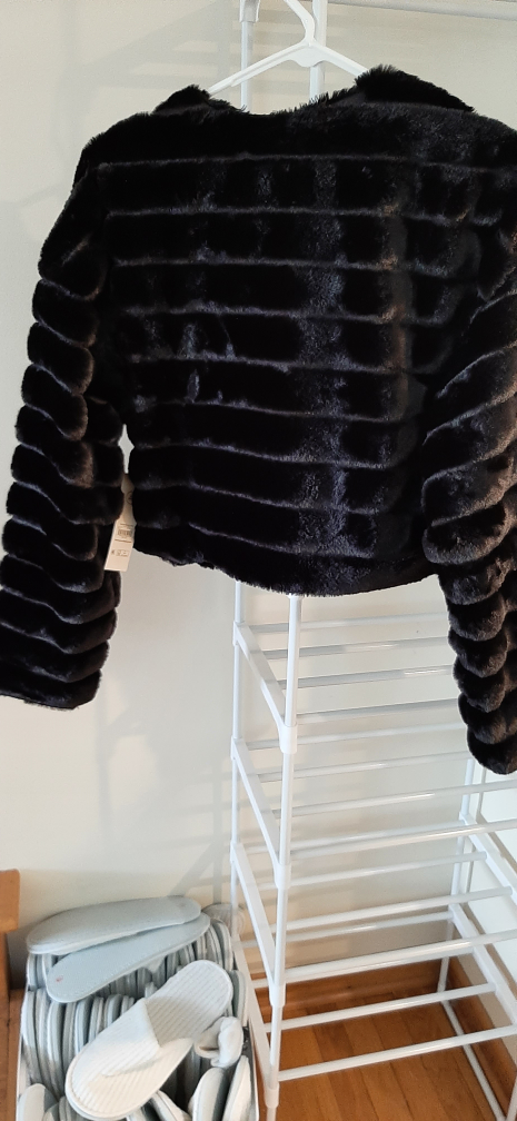 No Boundaries Quilted Fur Jacket - Size M (8-10) - photo 3