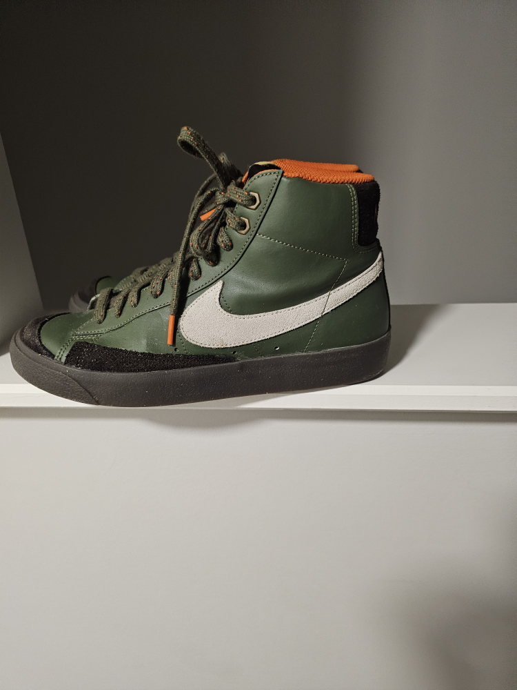 Nike Blazer Mid '77 Olive Green Sneakers - photo 3