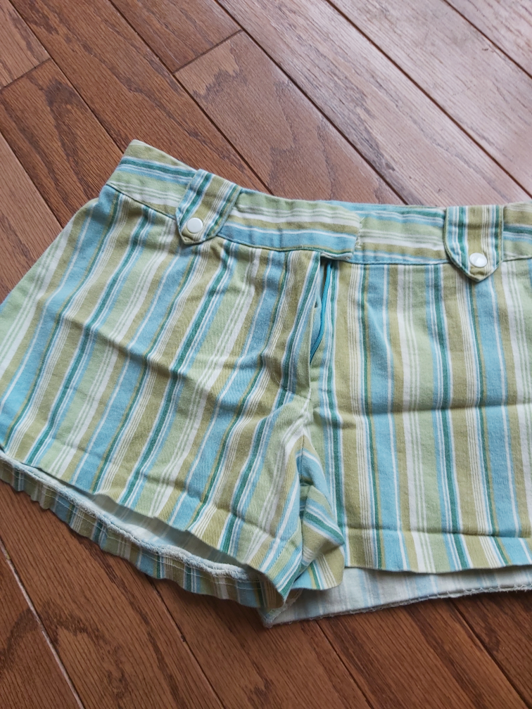 Loona Moona Striped Shorts - Size 8