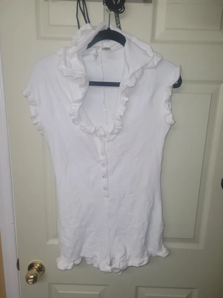 Beach Bunny White Romper - Size Medium 🧡