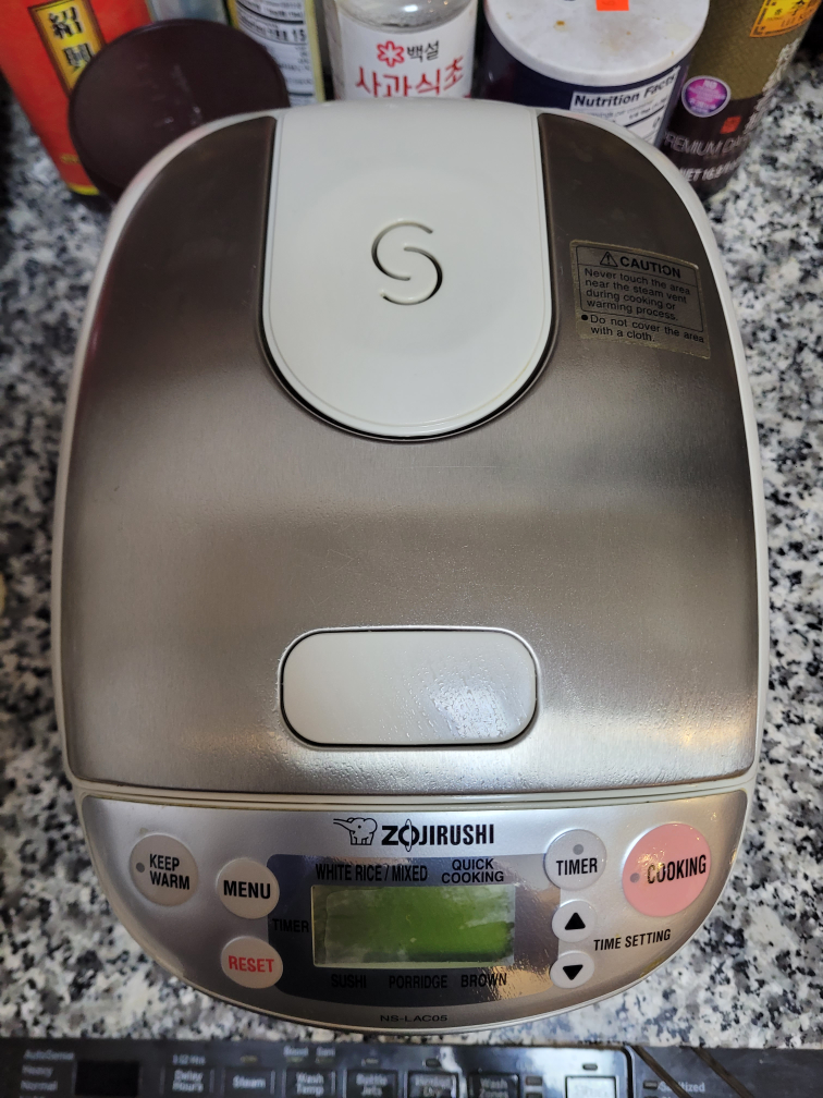 Cuckoo /w Box & Zojirushi Rice cookers - photo 4