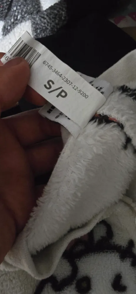 Hello Kitty Onesie - Size S image indicator(2)