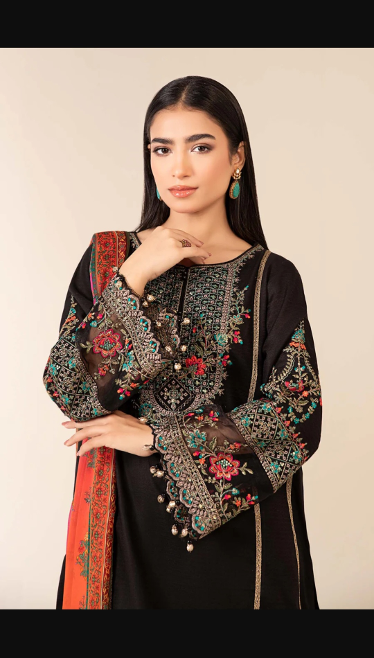 Maria.B Black Embroidered Kameez Shalwar Outfit - photo 2