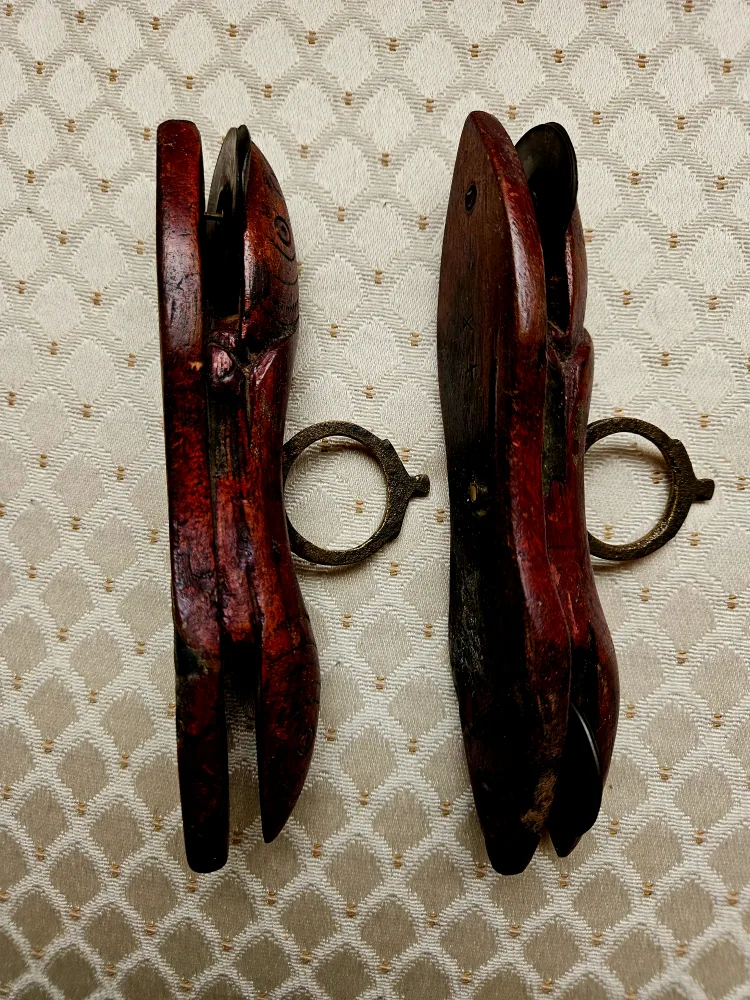 Vintage Fish Castanets - Unique Wood Percussion ✨️ thumbnail