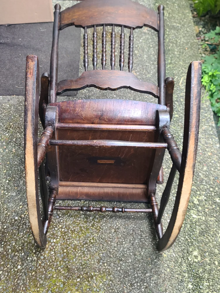 Antique Wooden Rocking Chair image indicator(5)