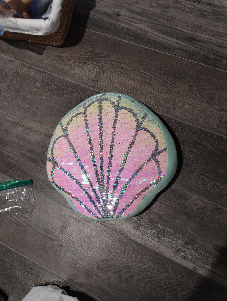 Shell Sequin Pillow - photo 3