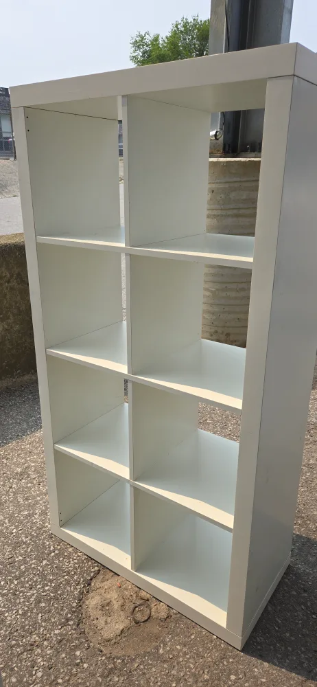 White 8-Cube Shelving Unit thumbnail