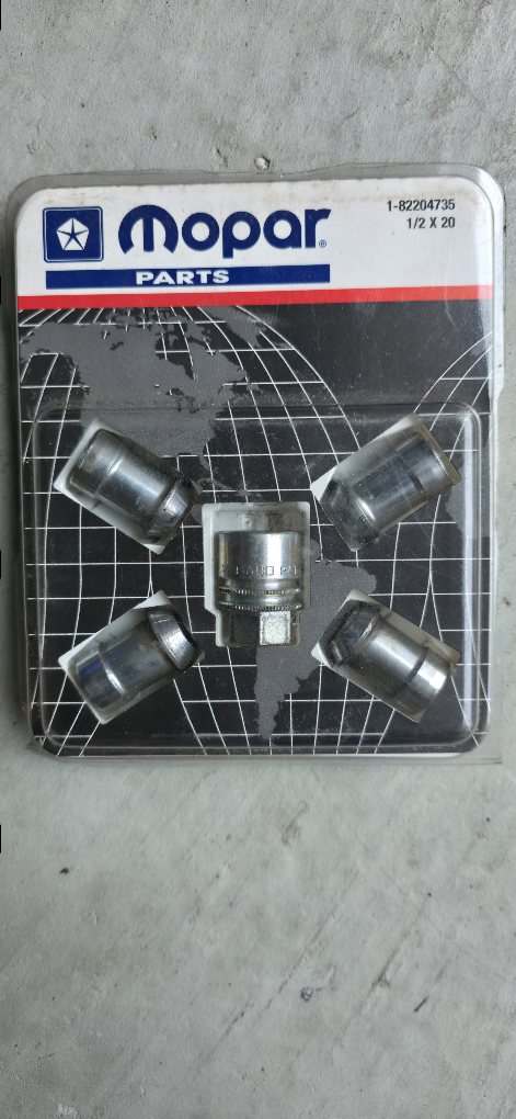 Mopar Wheel Locks Kit - New in Package