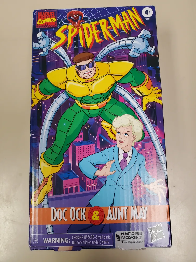 Marvel Spider-Man Doc Ock & Aunt May Figure thumbnail