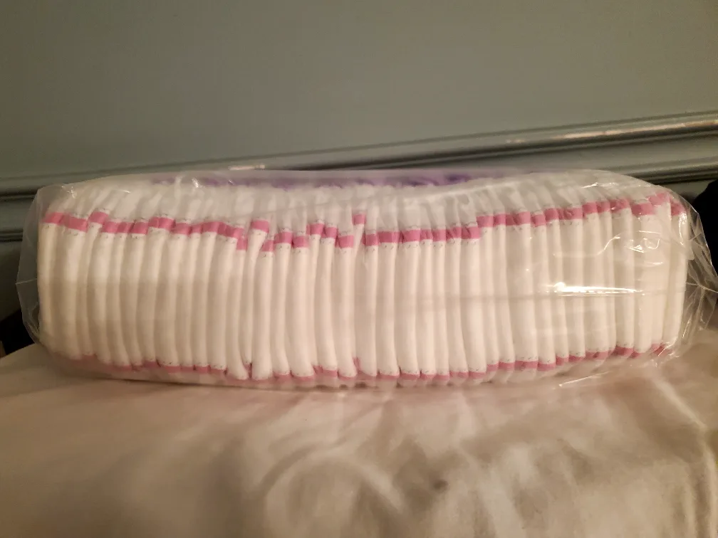 Pull-Ups Training Pants, Size 4T-5T, 41 pieces image indicator(2)