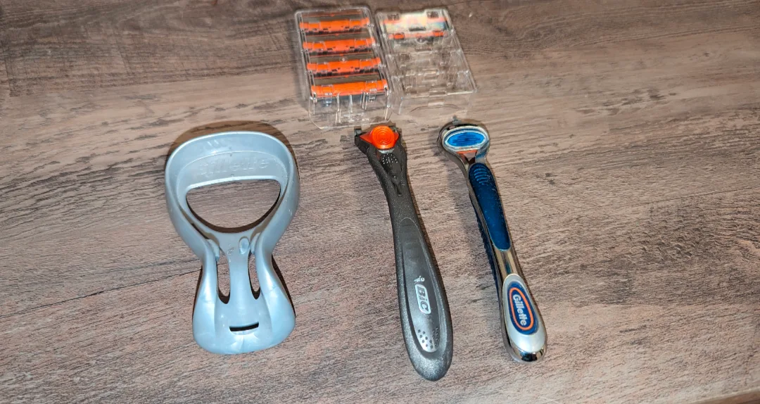 Gillette Razors & Cartridges thumbnail