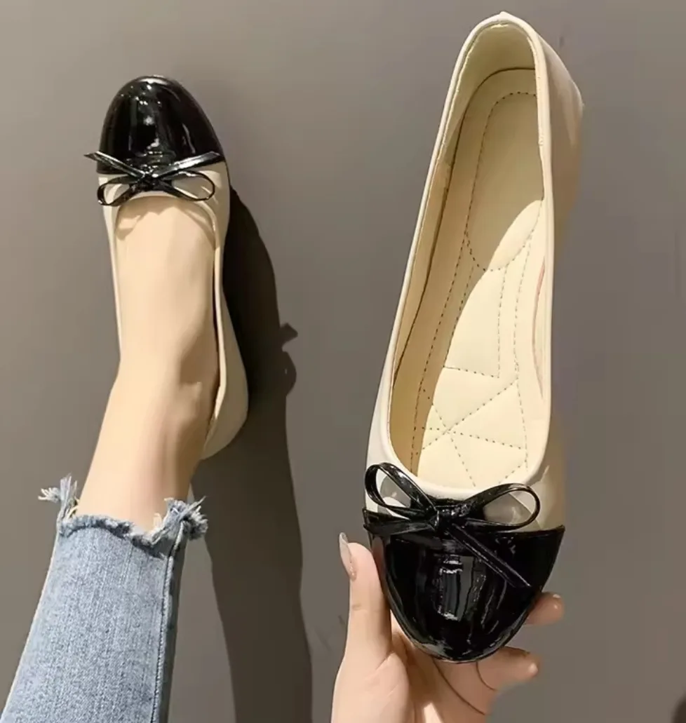 Brand New Ballet Flats - Black & Cream image indicator(2)