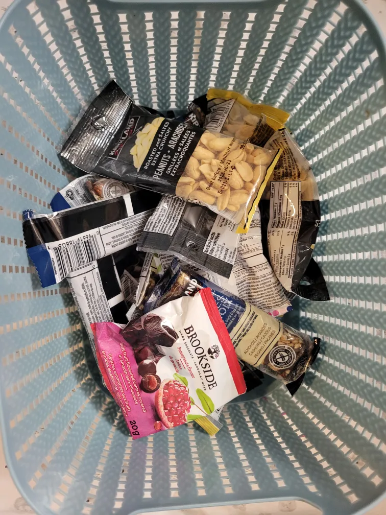 Kirkland & Brookside Snack Mix thumbnail