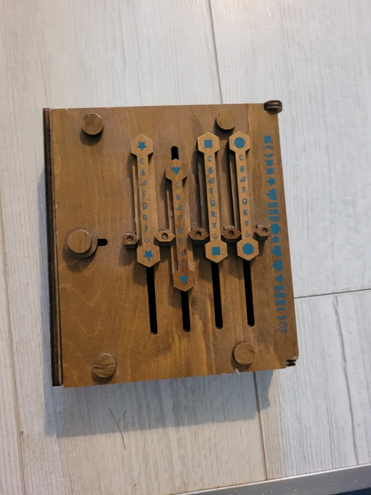 Caesar's Codex Wooden Puzzle Box thumbnail