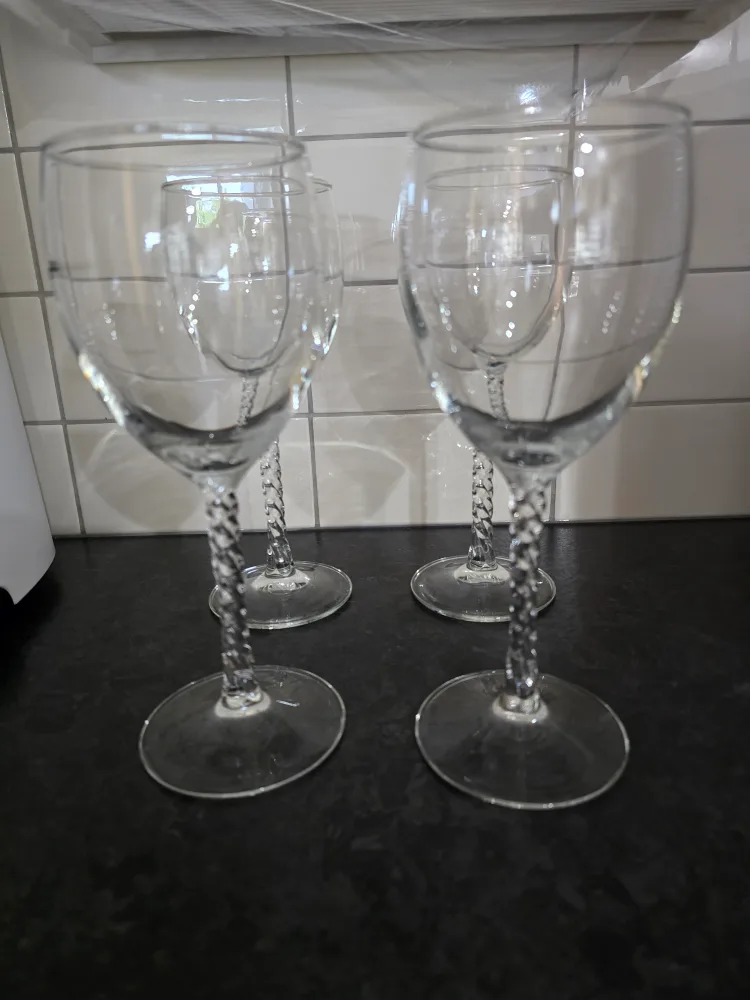 Wine Glasses & Mugs thumbnail