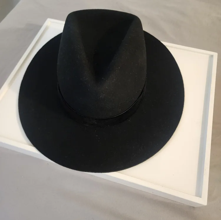 Lack of Color X-Large Black Hat image indicator(4)