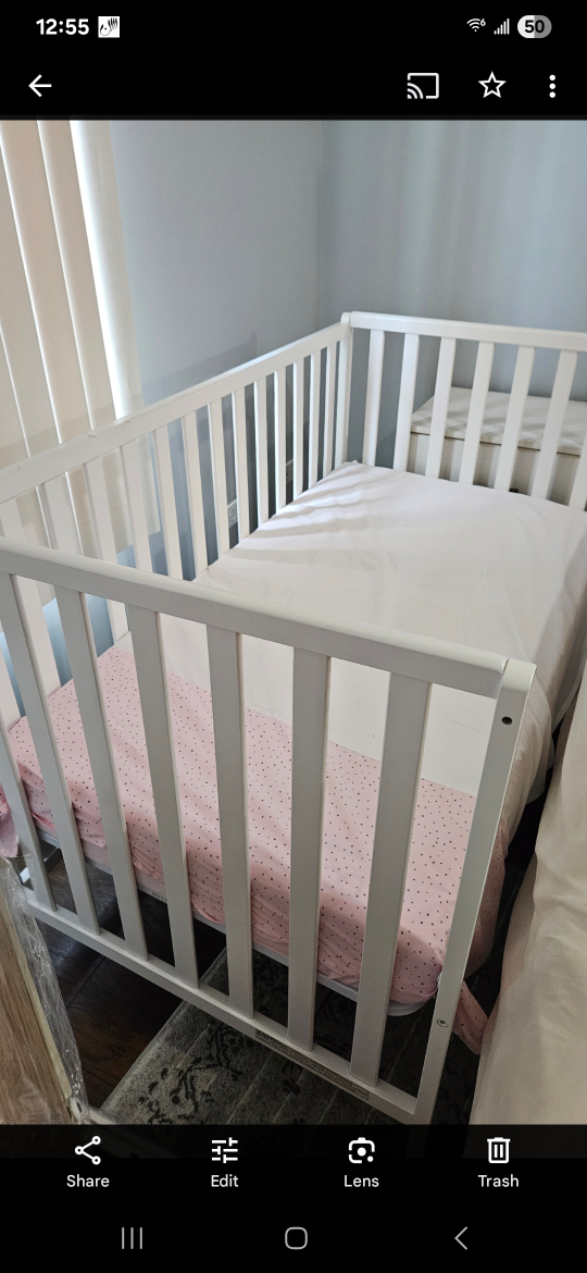 Delta Children Heartland 4-in-1 Convertible Crib - Bianca White - photo 2