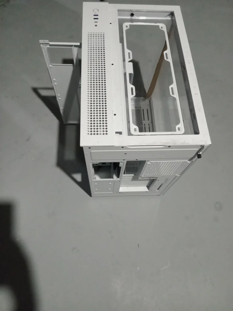 NZXT H9 GLASS White PC case image indicator(4)