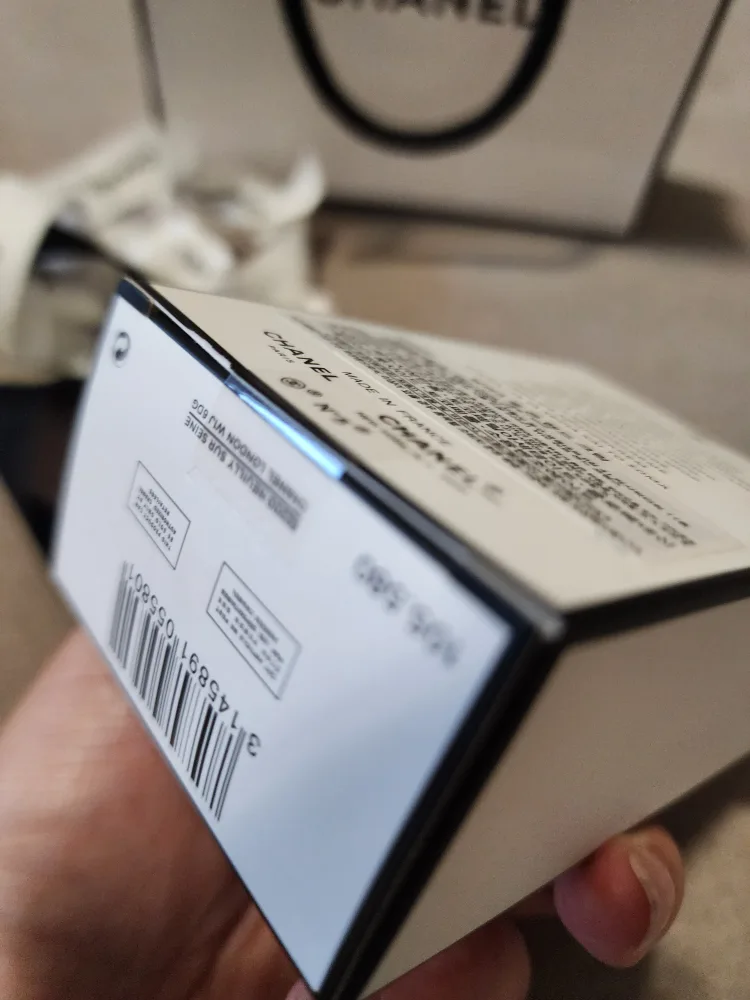 Chanel N°5 L'EAU On Hand Cream - 1.7 fl oz image indicator(4)