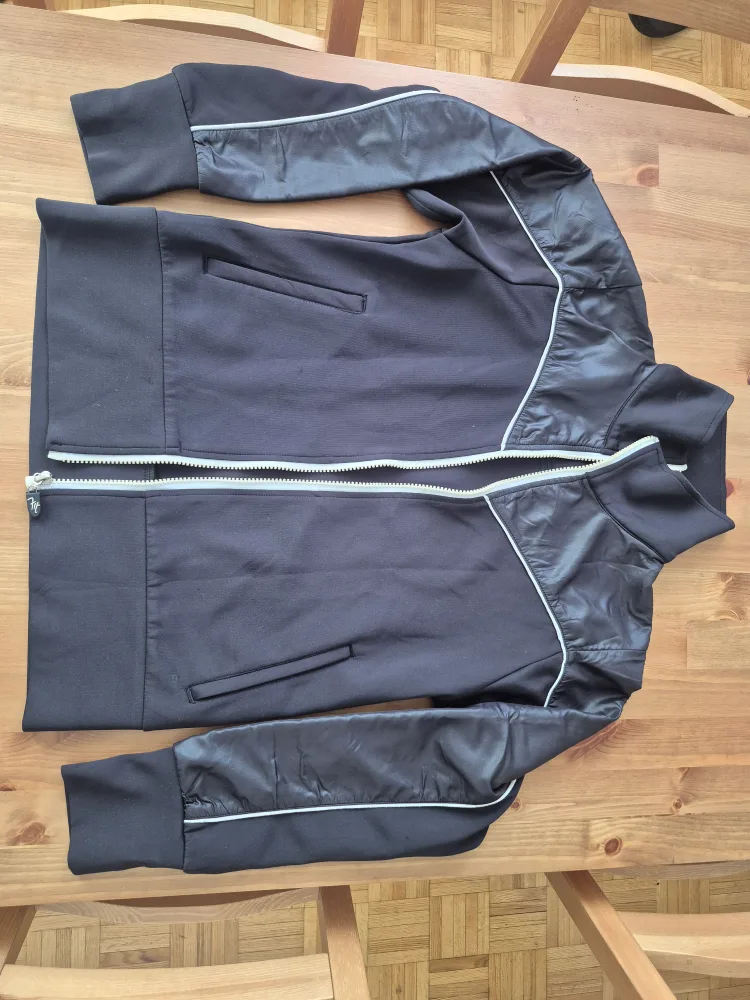 Fit Black Jacket for women - Size L thumbnail