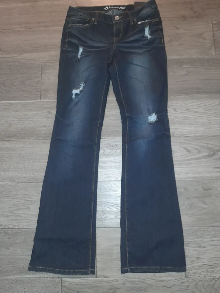 Bluenotes Paris Low Rise Boot Cut Jeans - Size 29/34 thumbnail