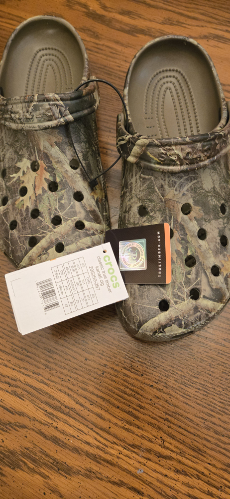 Crocs Mens size 11 Official true timber camo P/u in St George - photo 3