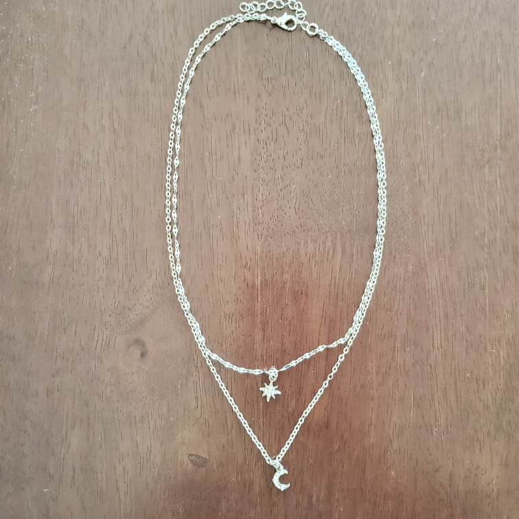 🧡 Silver Layered Star and Moon Necklace 🧡 - photo 2