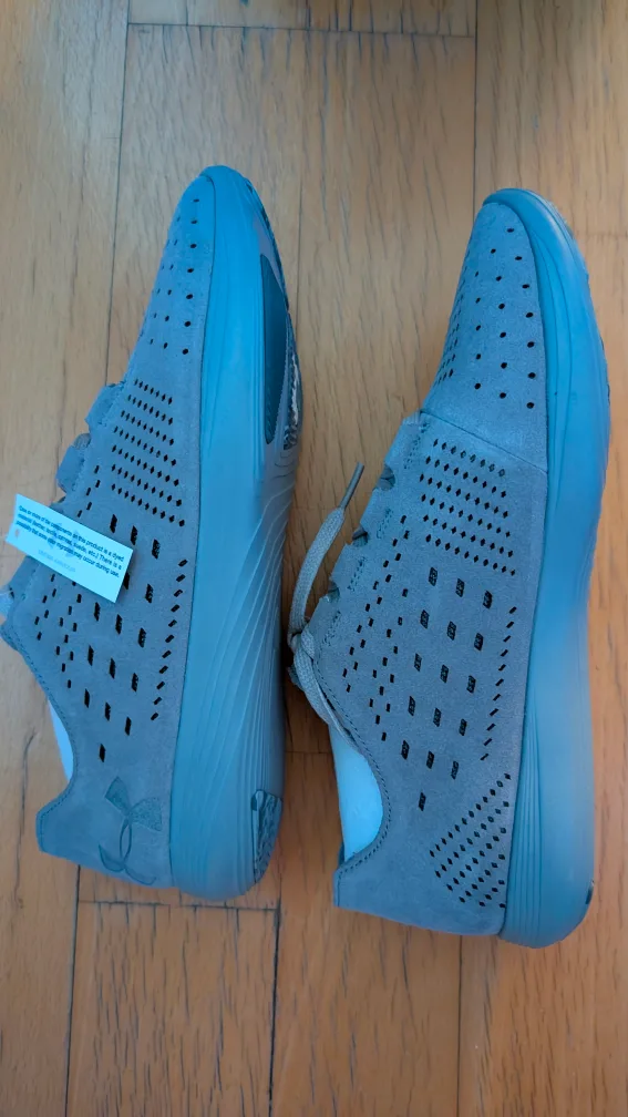 Under Armour Street Precision Low Luxe Shoes - Size 7.5 / 38.5 image indicator(5)