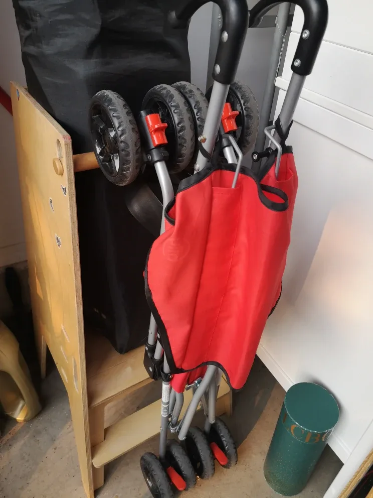 Red Compact Stroller image indicator(6)