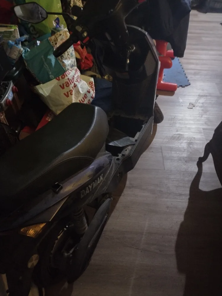 Daymak E-scooter image indicator(2)