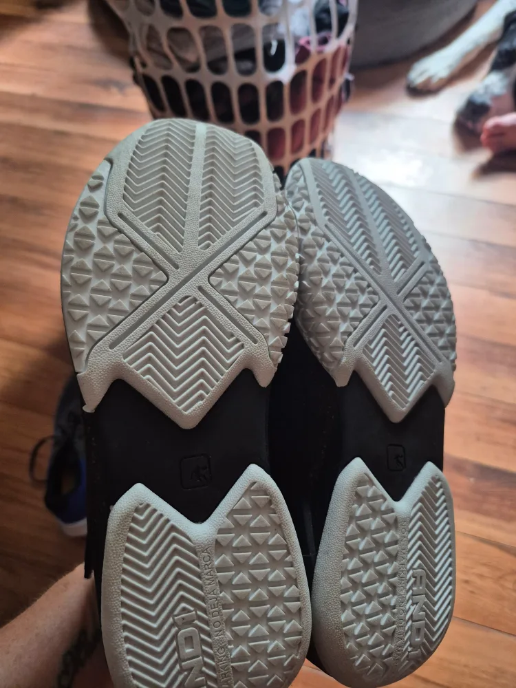 And1 Black Kids Shoes image indicator(2)