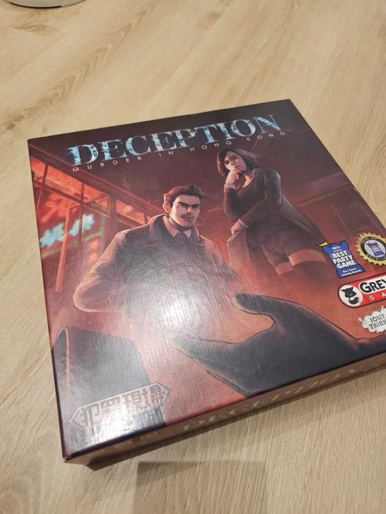 Deception: Murder in Hong Kong Board Game thumbnail