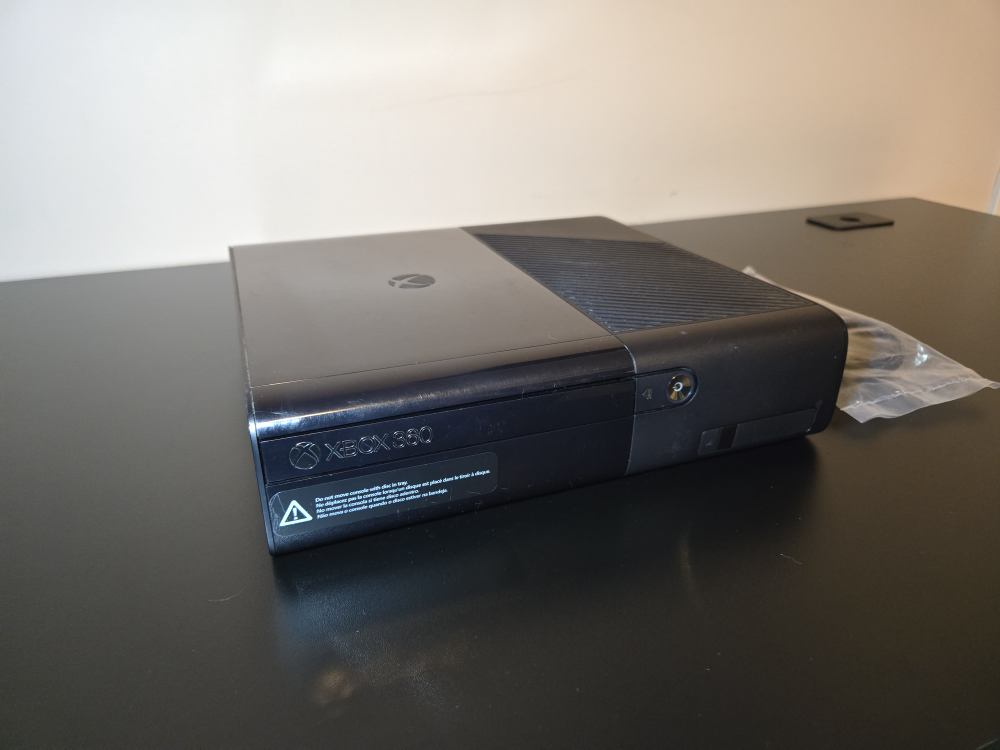 XBOX 360E - untested bargain