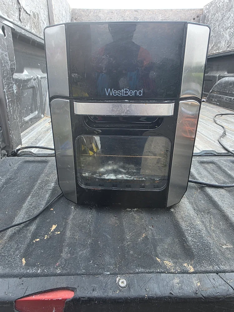 WestBend Air Fryer thumbnail