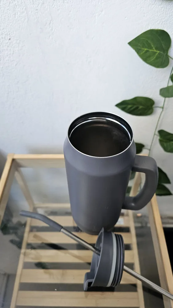 Wellness Lab Mug with Straw - Grey image indicator(3)