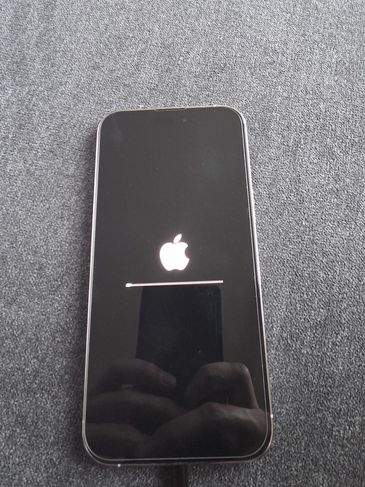 iPhone 14 Pro Max - 128GB - White - photo 2