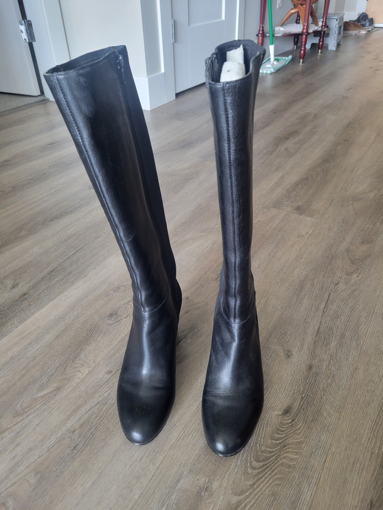 Black Leather Knee-High Boots - Size 8 - photo 2